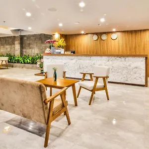 Grand Lee Ho Chi Minh City
