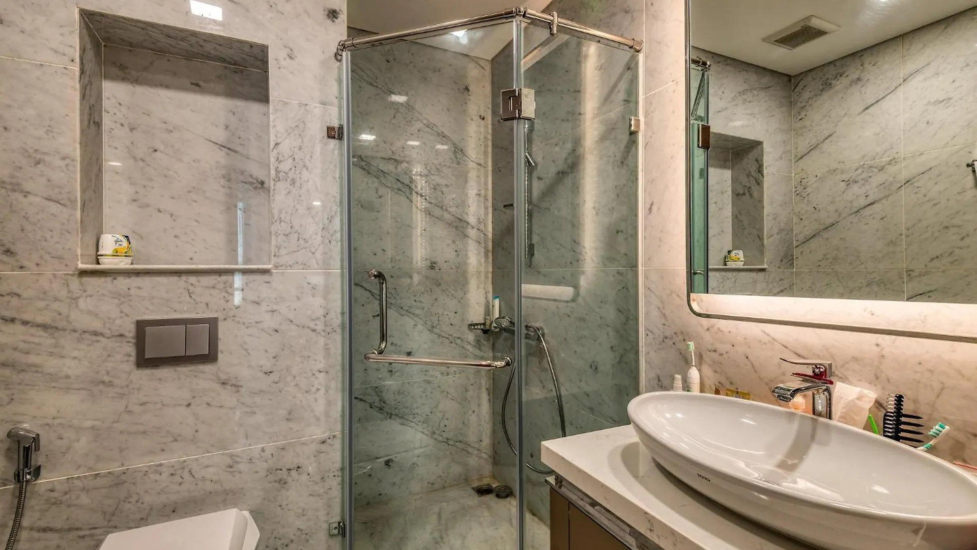 Hotel Urban Heights Rentals Landmark 81 Ho Chi Minh City