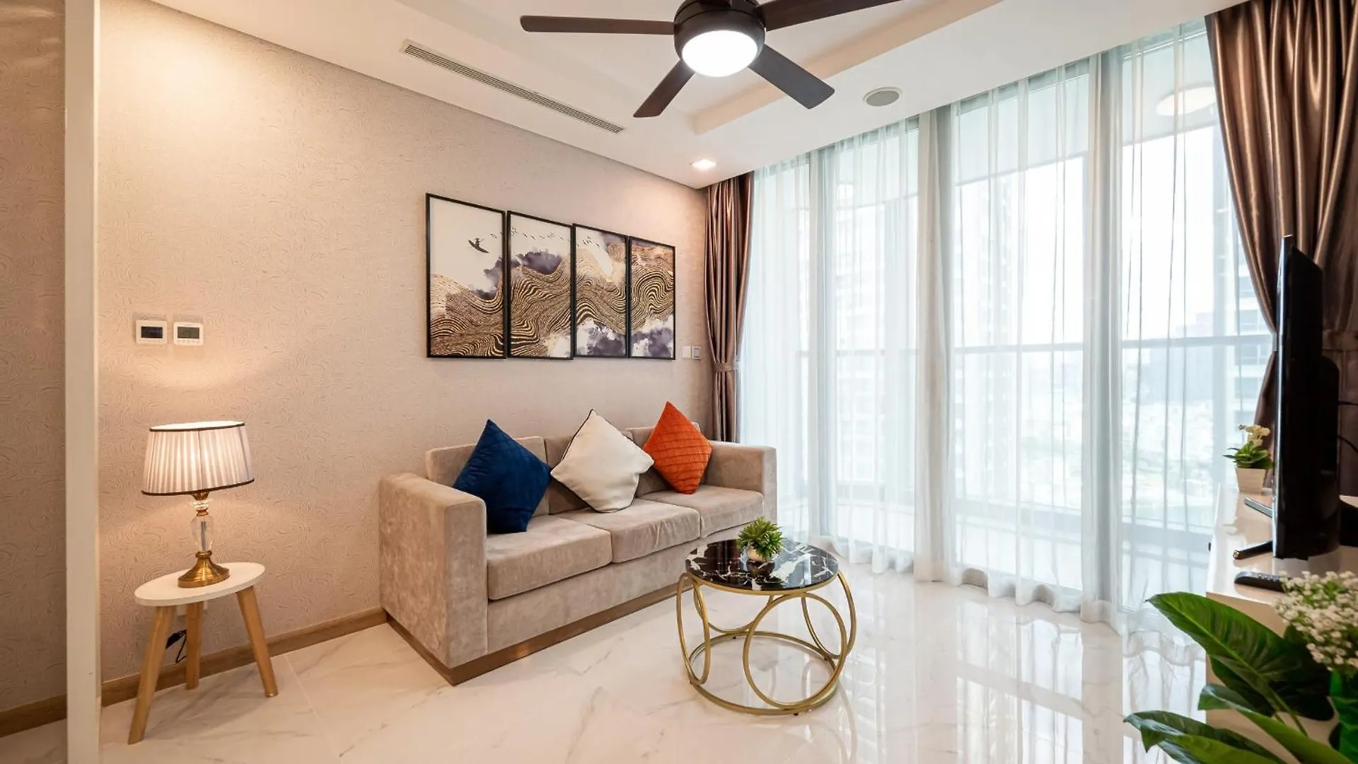 Urban Heights Rentals Landmark 81 Ho Chi Minh City 4*,  Vietnam