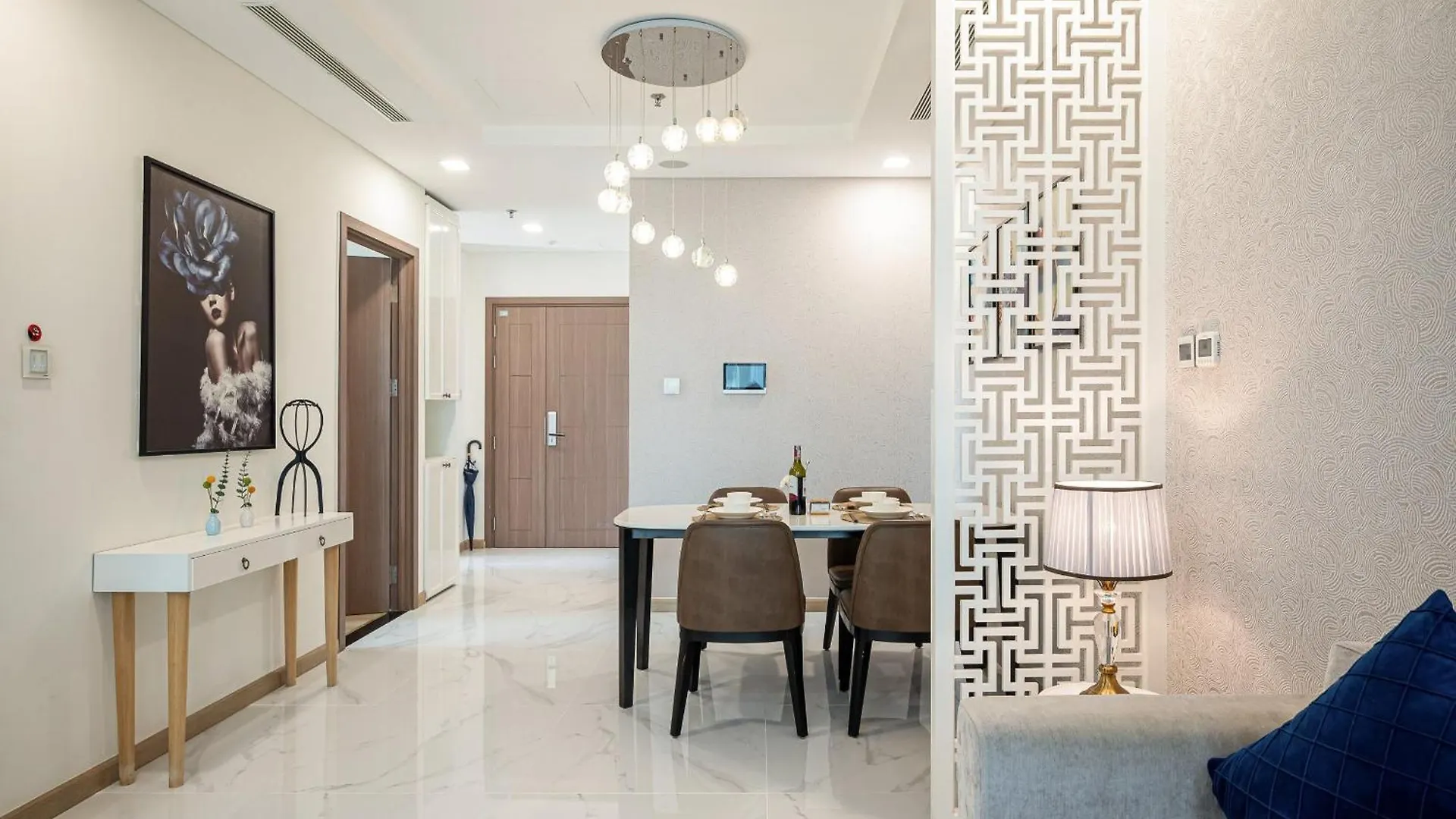 Urban Heights Rentals Landmark 81 Ho Chi Minh City 4*,