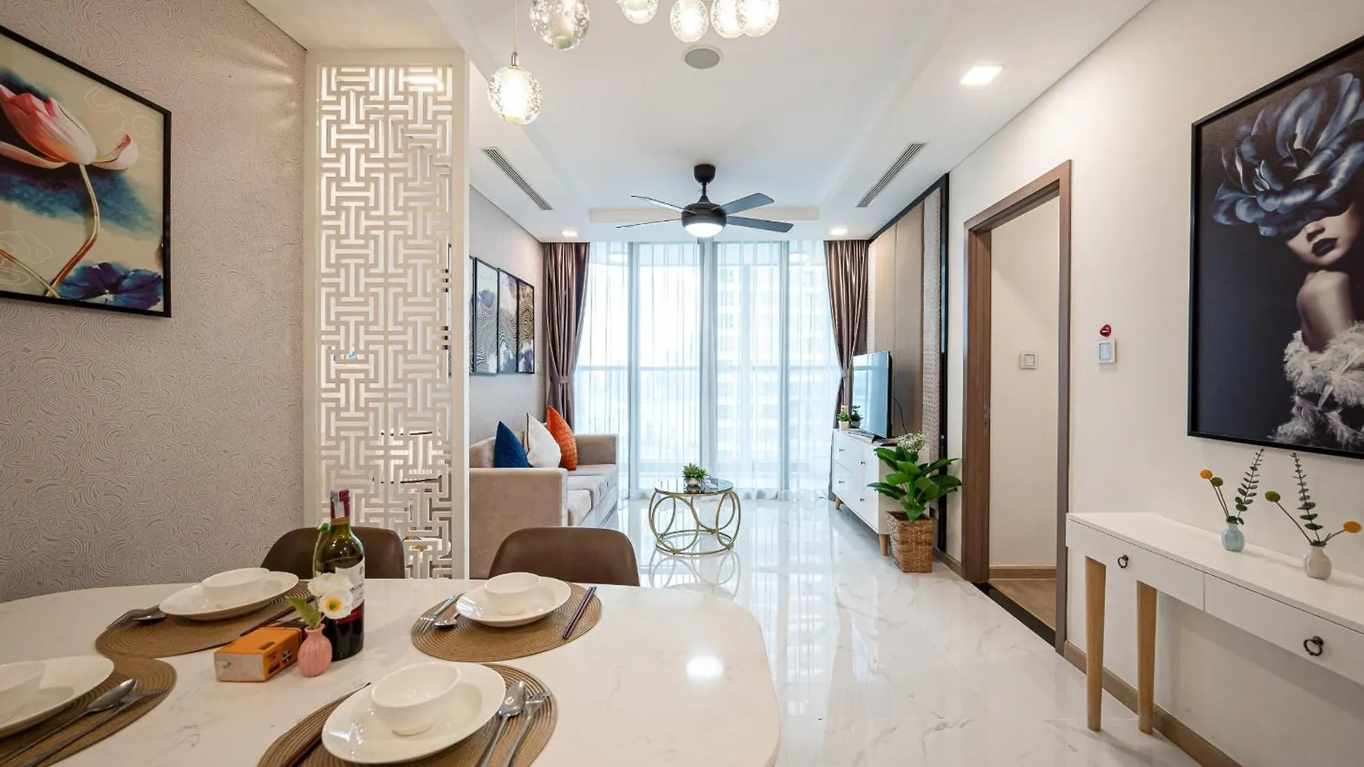 Hotel Urban Heights Rentals Landmark 81 Ho Chi Minh City