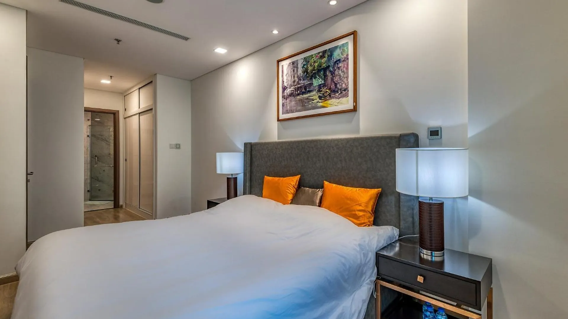 Urban Heights Rentals Landmark 81 Ho Chi Minh City Hotel
