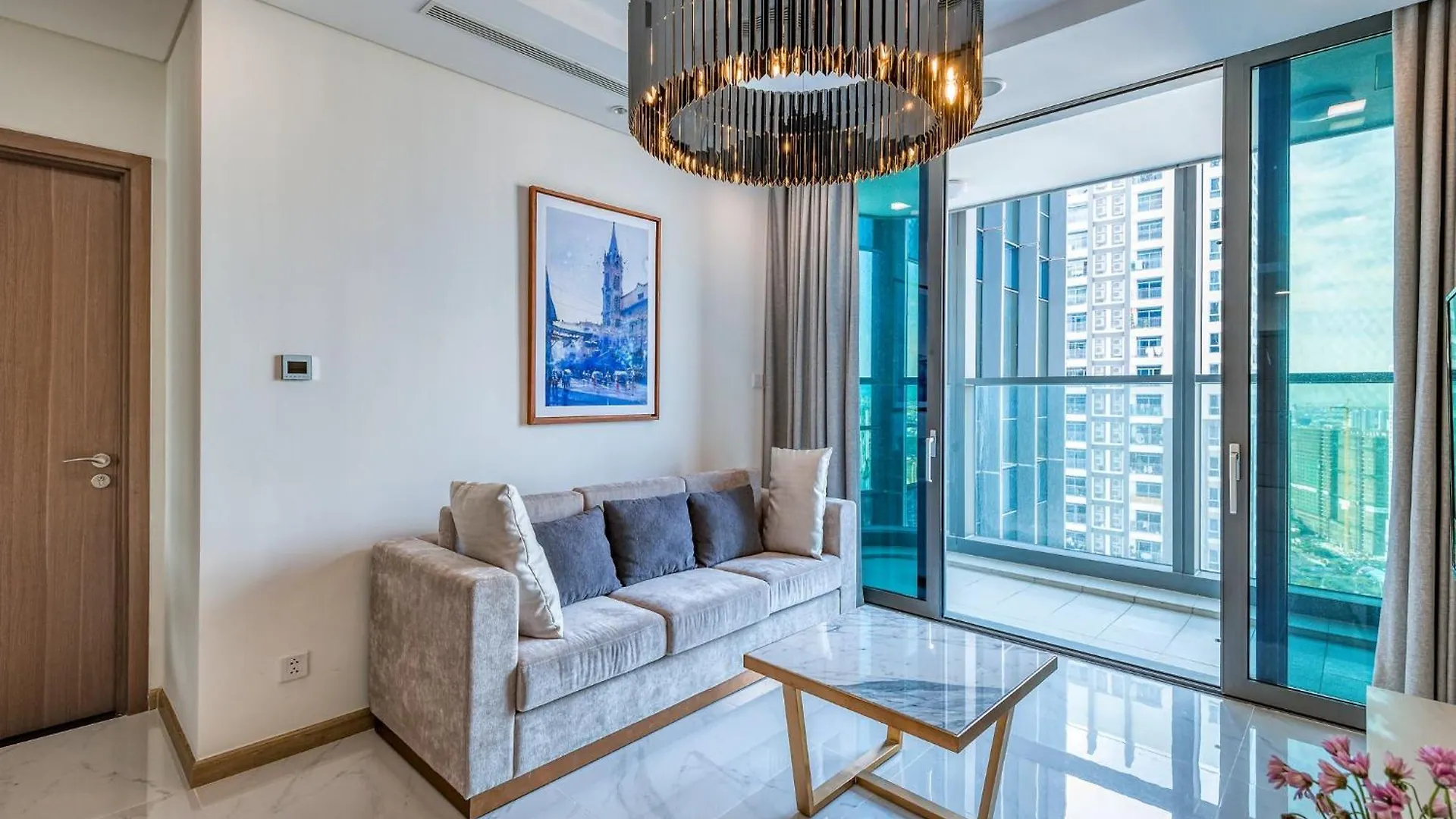 Urban Heights Rentals Landmark 81 Ho Chi Minh City 4*,